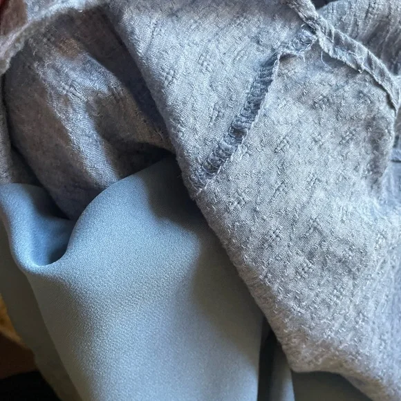 Lulus chambray off shoulder dress - Picture 5 of 7